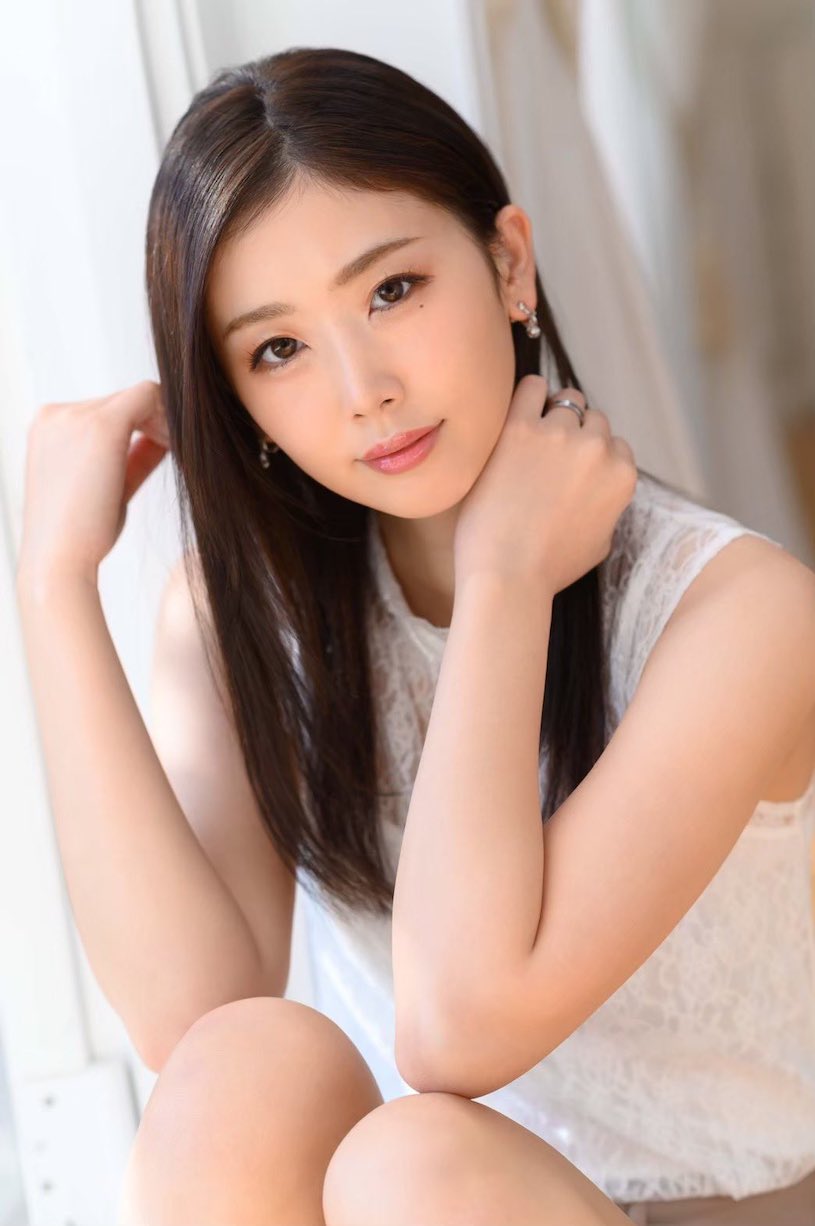 《小松杏》精选经典品番作品推荐介绍及预览-衣衣商务